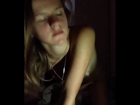 ❤️ Unha rapaza masturbanse e corre ️❌ Putas en nós ️❤